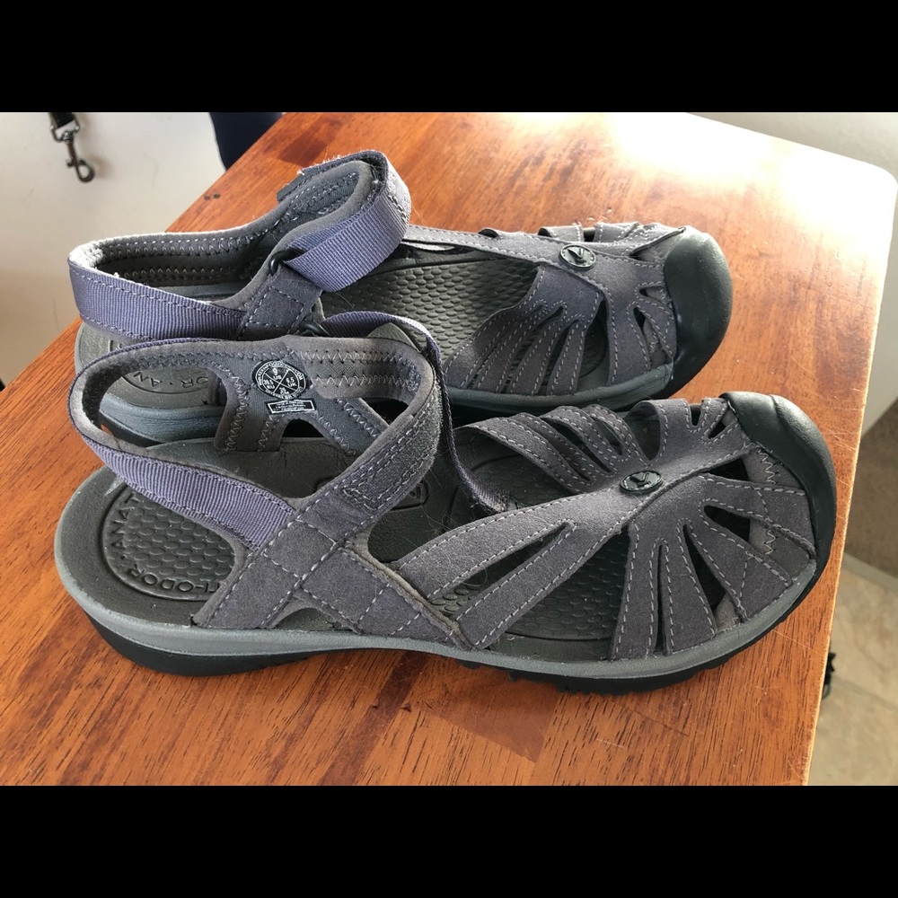 KEEN Rose Sandal Women’s 9